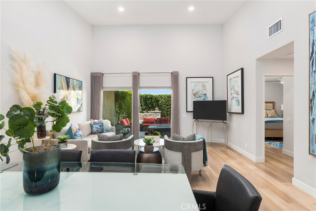 1184 Tiffany N Property Photo 8