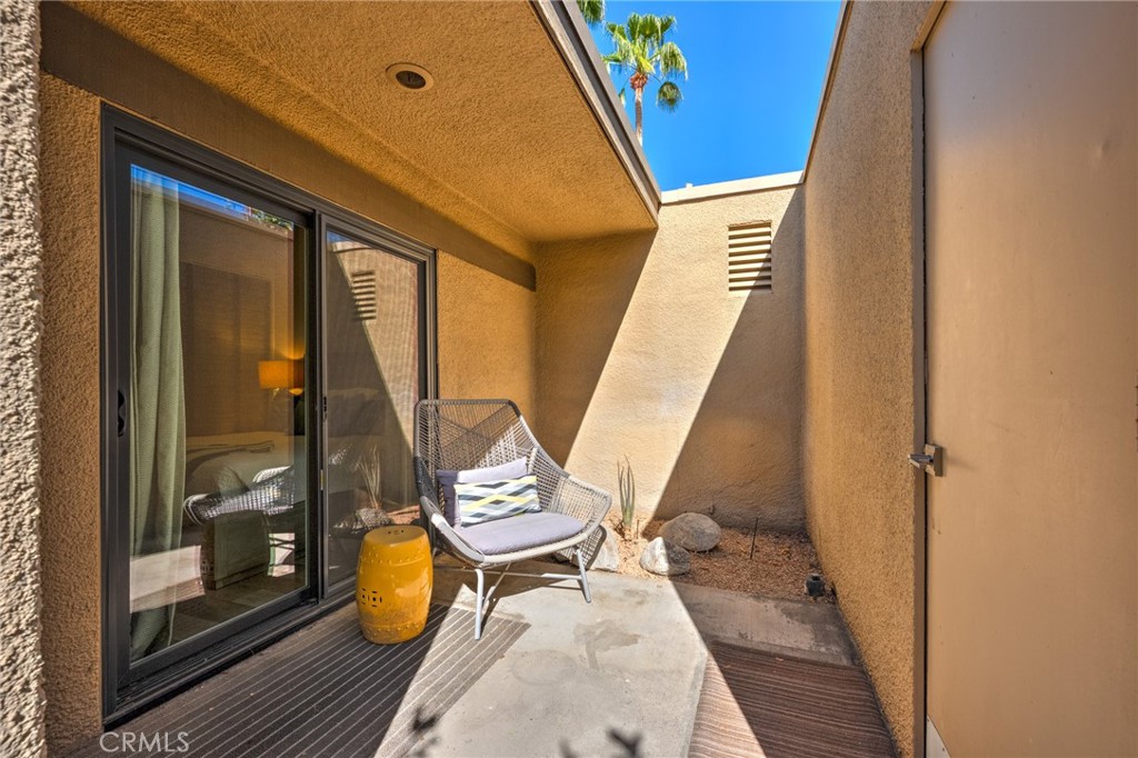 1184 Tiffany N Property Photo 21
