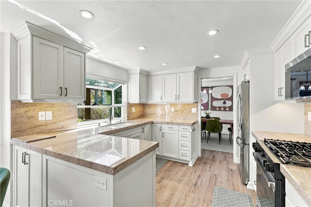 28482 Shrike Property Photo 10
