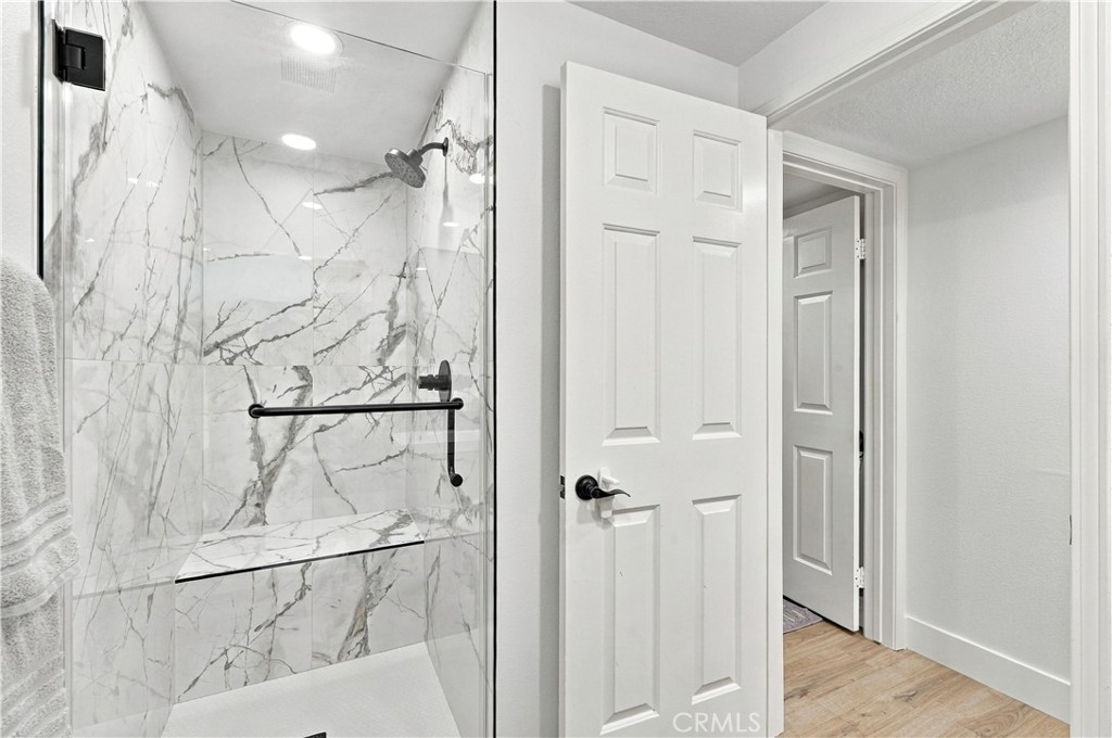 28482 Shrike Property Photo 17