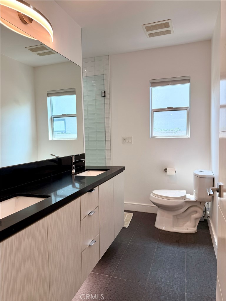 1042 Garfield Avenue Property Photo 13
