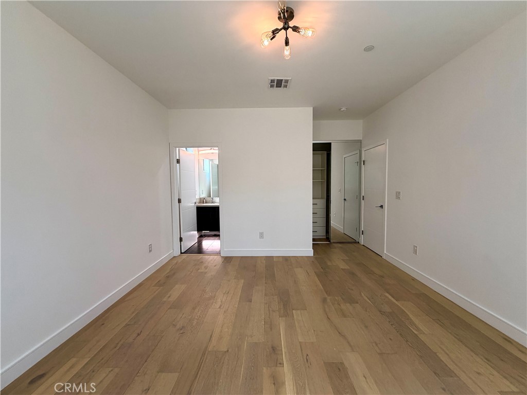 1042 Garfield Avenue Property Photo 26