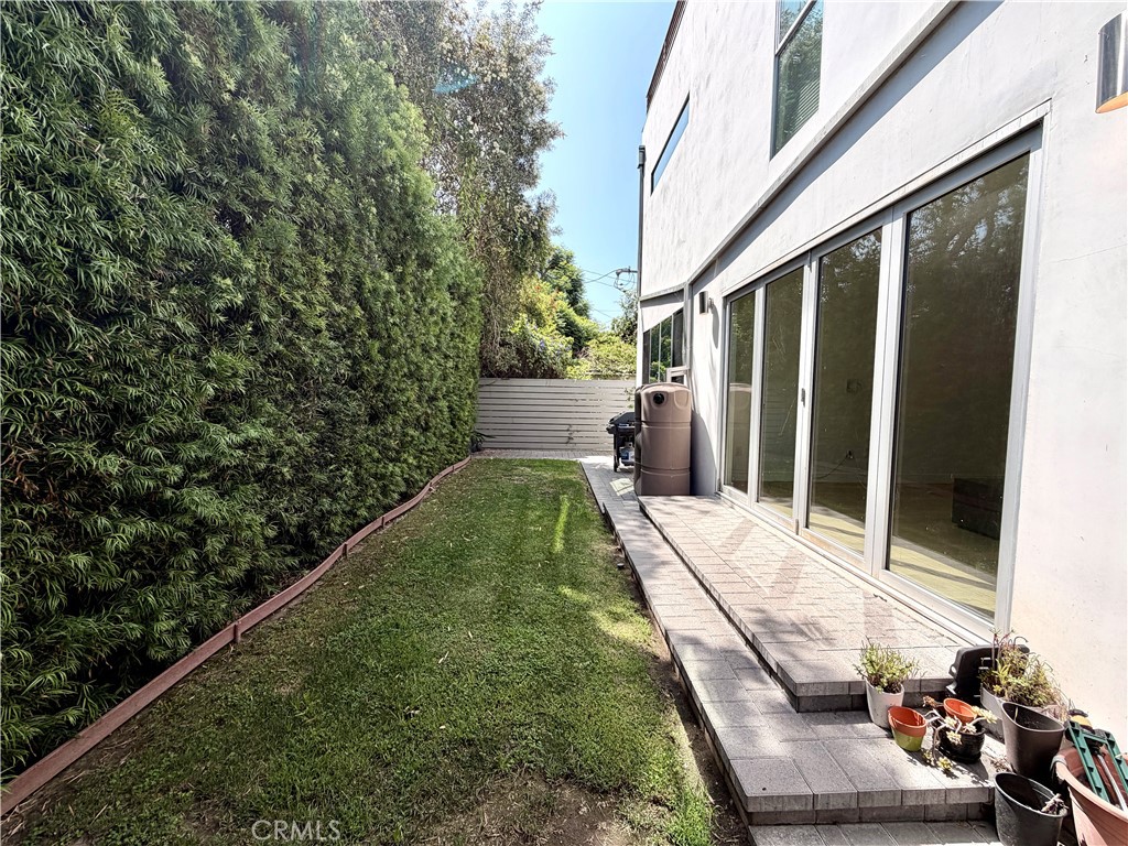 1042 Garfield Avenue Property Photo 41