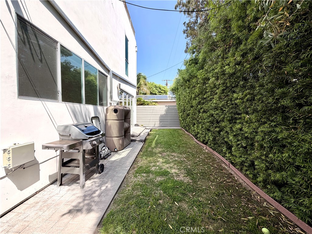 1042 Garfield Avenue Property Photo 42