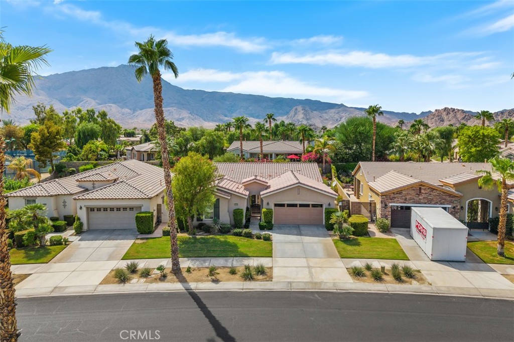 60585 Desert Rose Drive Property Photo 32