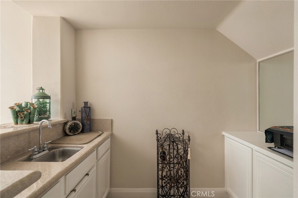 459 S San Vicente Lane Property Photo 27
