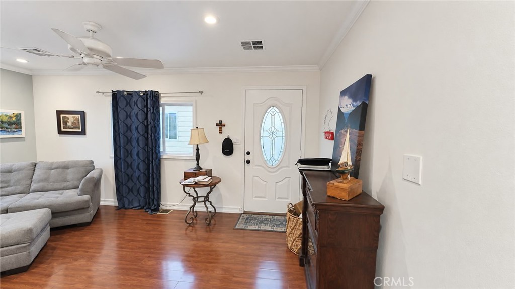 525 Fairfax Property Photo 7