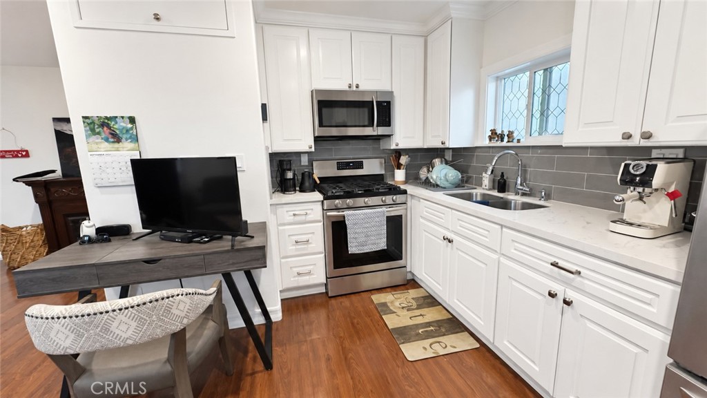 525 Fairfax Property Photo 8