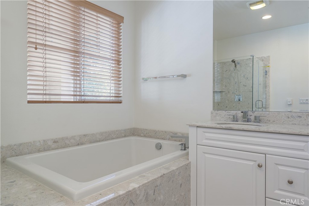 22 Willow Way Property Photo 28