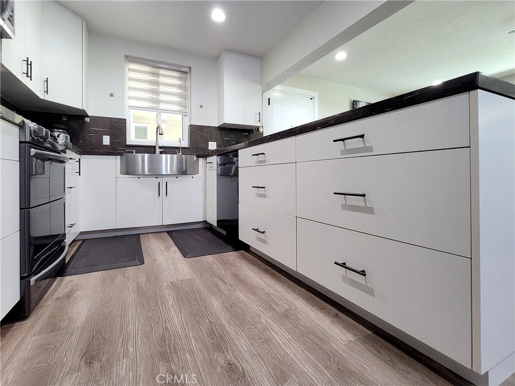 766 Calle Aragon A Property Photo 14
