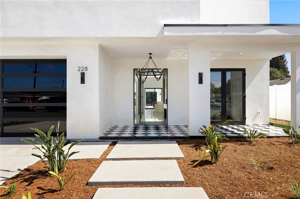 228 Costa Mesa Street Property Photo 2