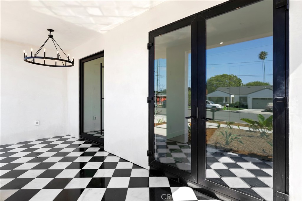 228 Costa Mesa Street Property Photo 3