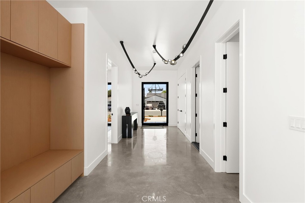 228 Costa Mesa Street Property Photo 4