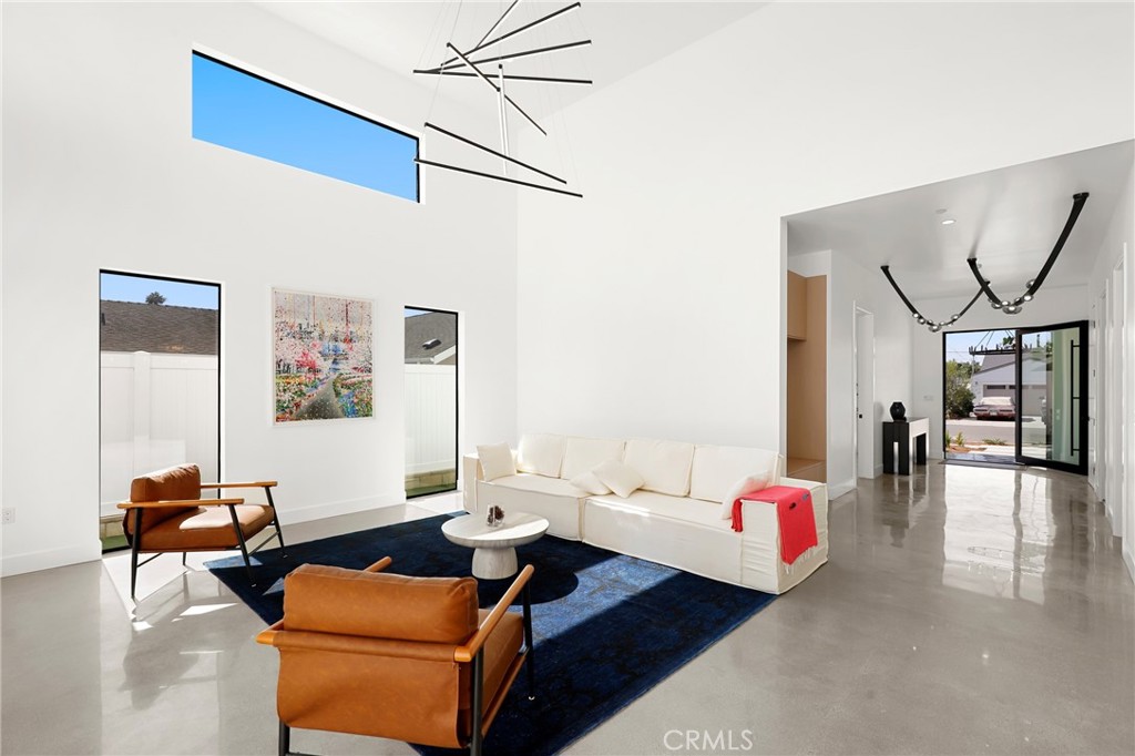 228 Costa Mesa Street Property Photo 7