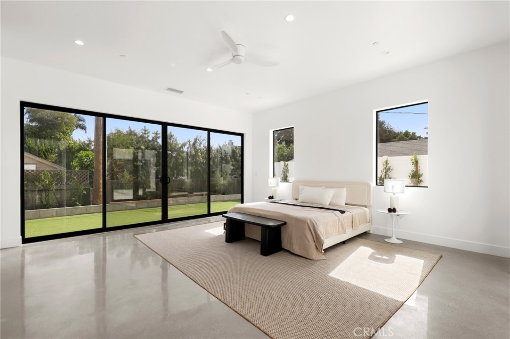 228 Costa Mesa Street Property Photo 16