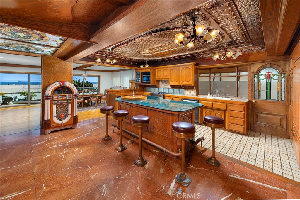 404 Ocean Property Photo 10