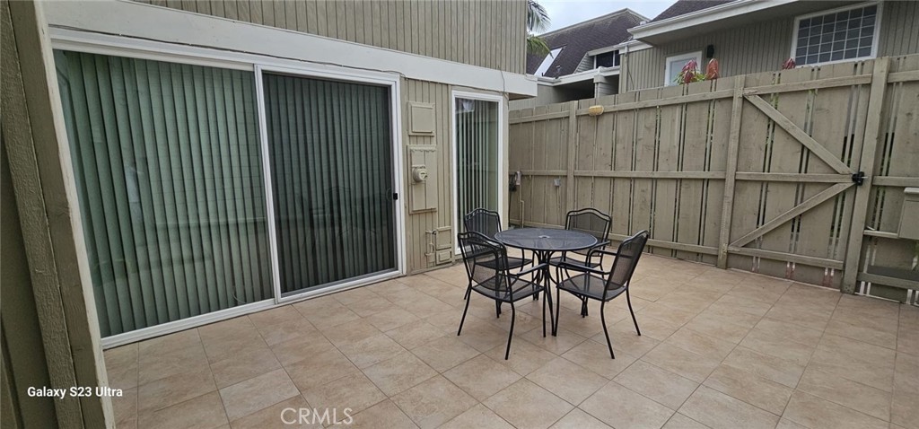 16433 Wimbledon Property Photo 10