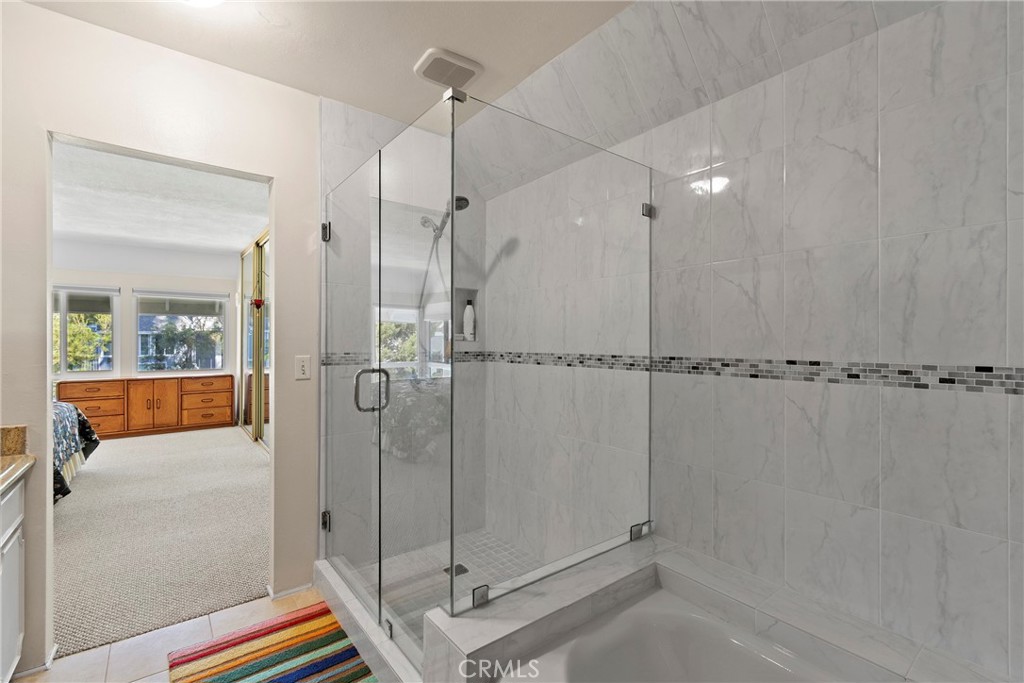 16433 Wimbledon Property Photo 22