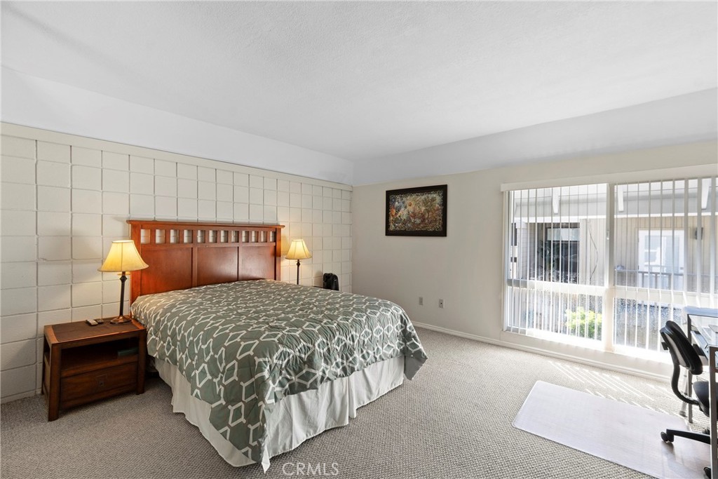 16433 Wimbledon Property Photo 31