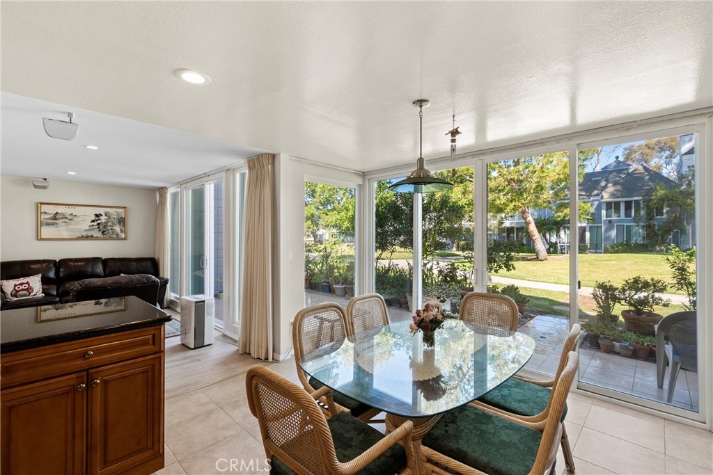 16433 Wimbledon Property Photo 36