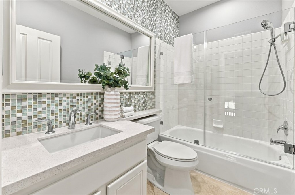 62 Lessay Property Photo 21