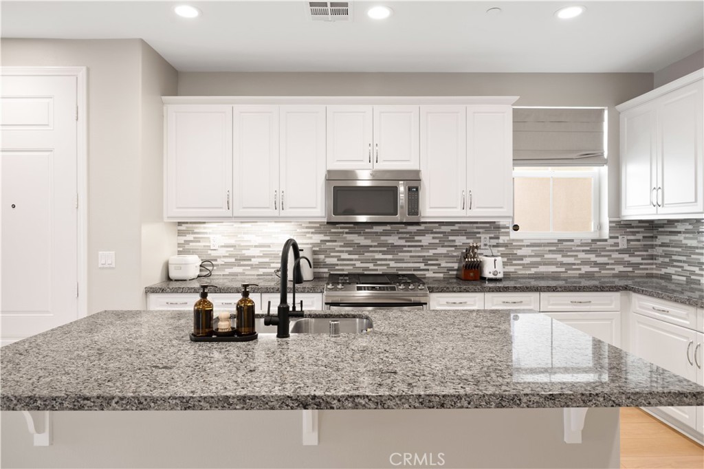 3363 E Pine Ridge Property Photo 11