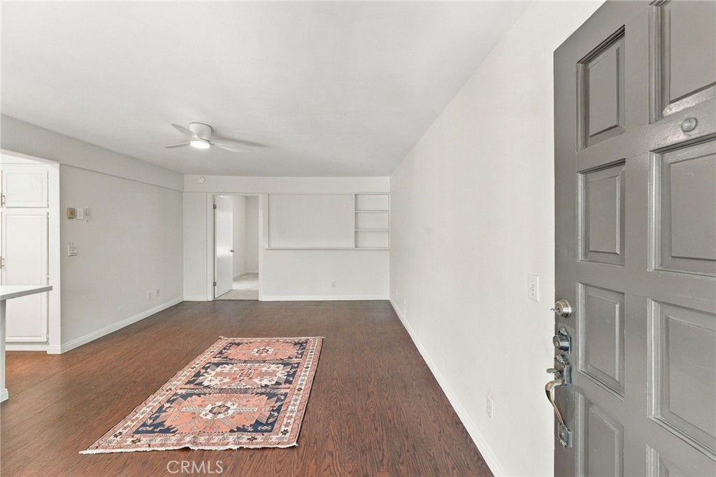 4326 5th Avenue Property Photo 3