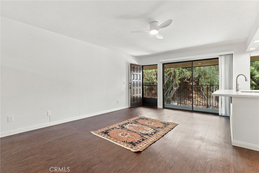 4326 5th Avenue Property Photo 5