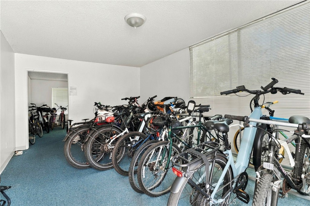 4326 5th Avenue Property Photo 19