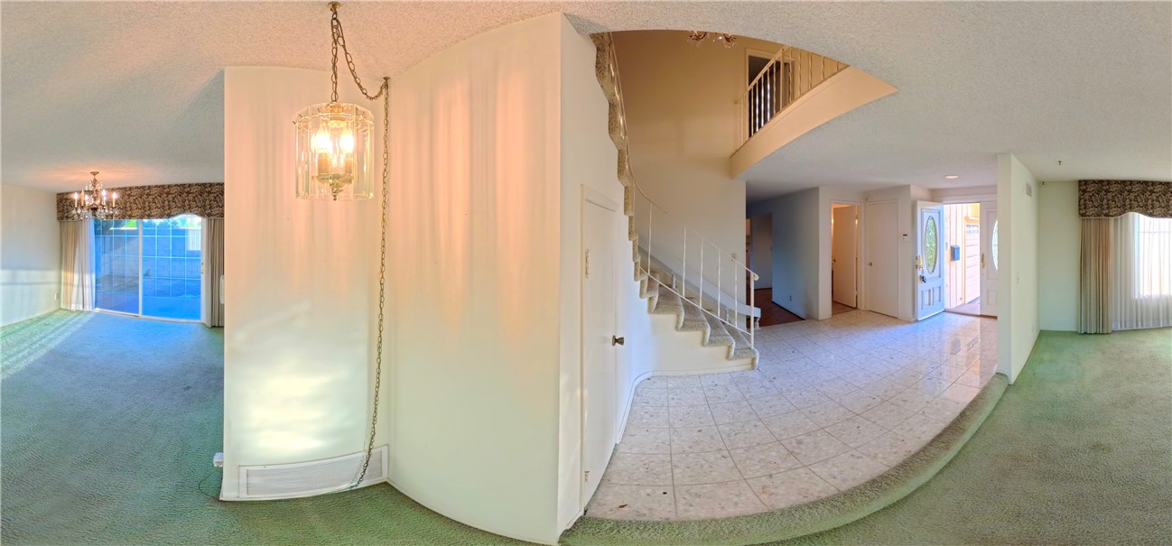 16452 Whittier Lane Property Photo 11
