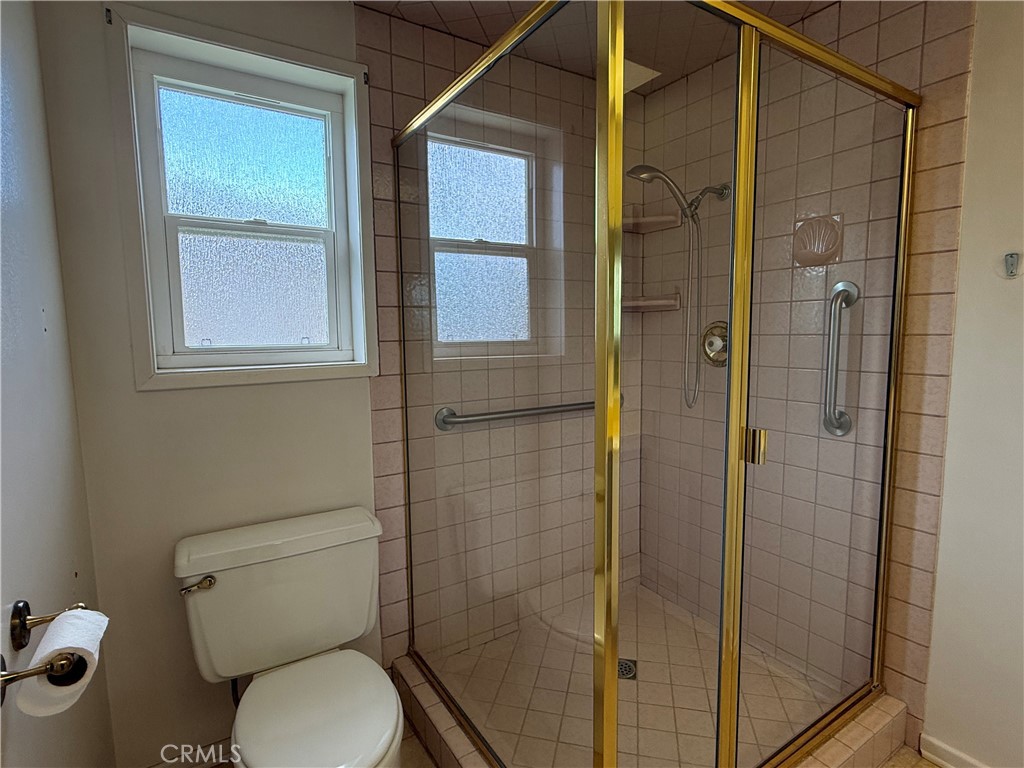 16452 Whittier Lane Property Photo 26