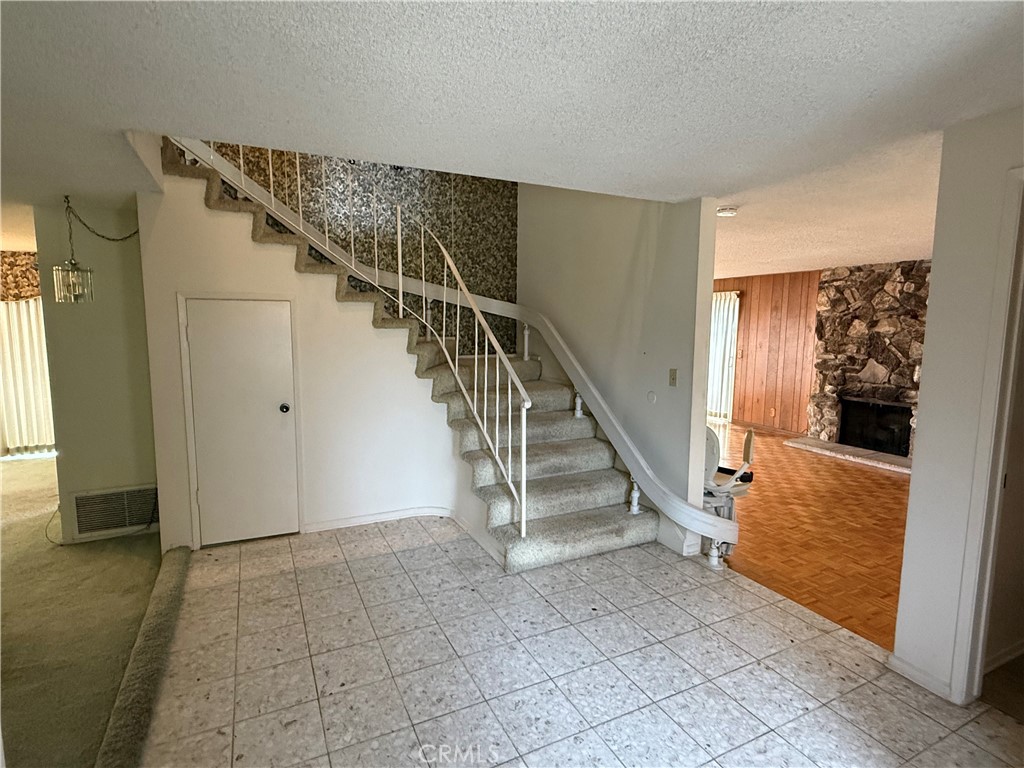 16452 Whittier Lane Property Photo 29