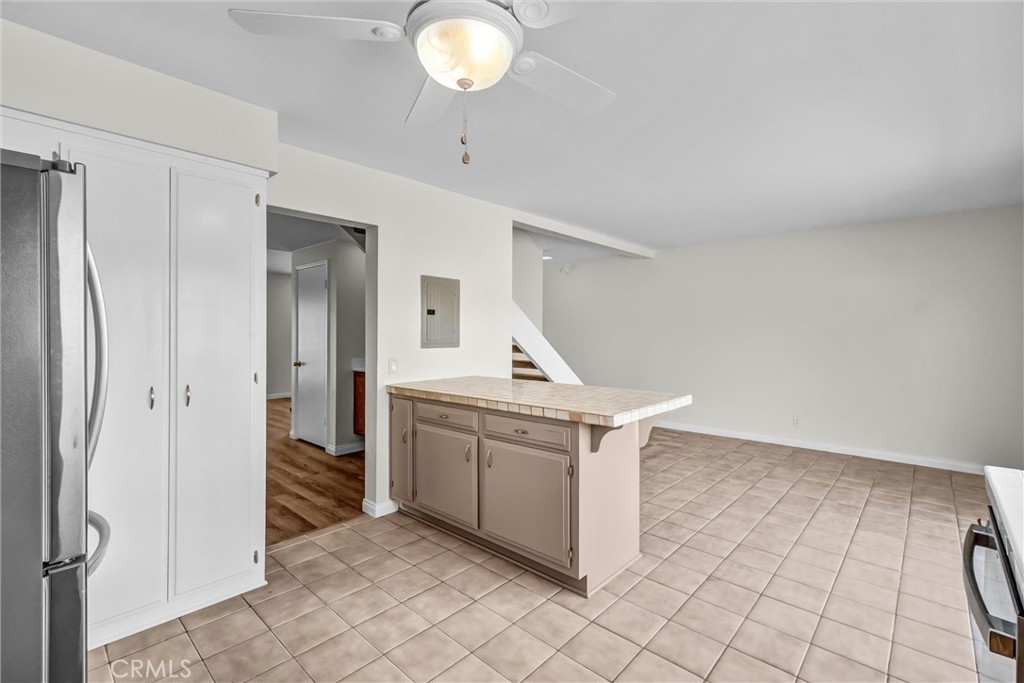 4107 Larwin Avenue Property Photo 13