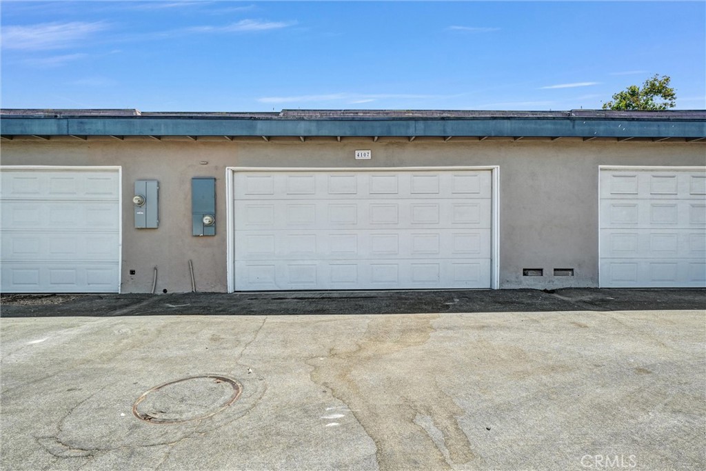 4107 Larwin Avenue Property Photo 18