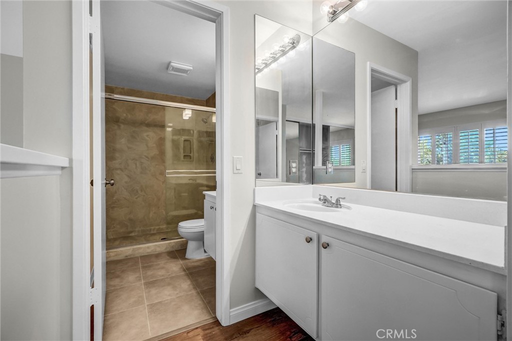 4107 Larwin Avenue Property Photo 25