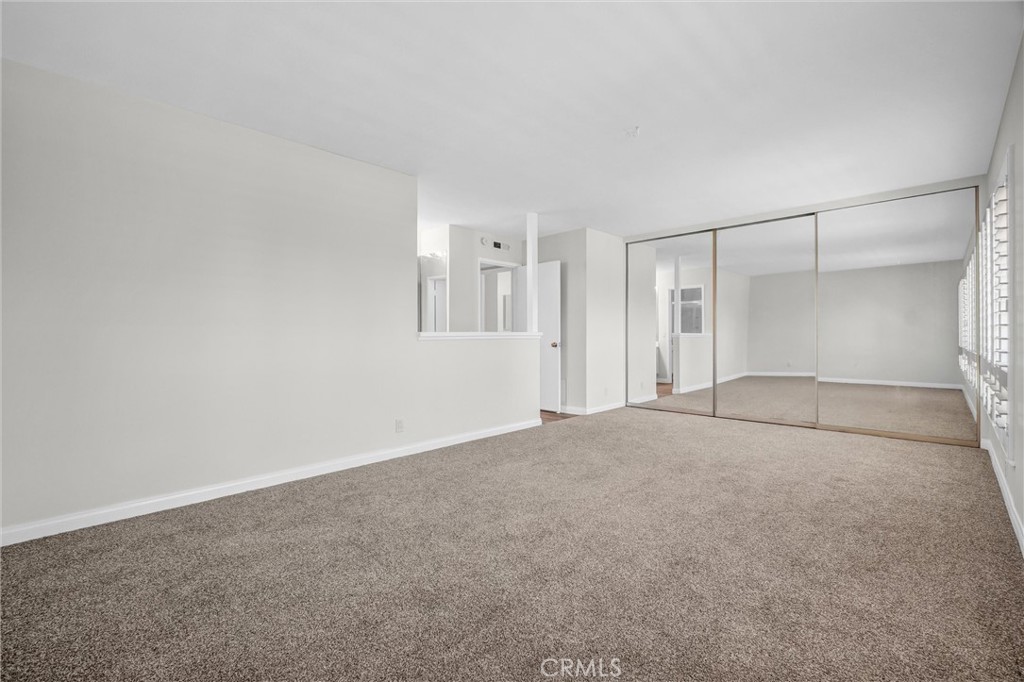 4107 Larwin Avenue Property Photo 28