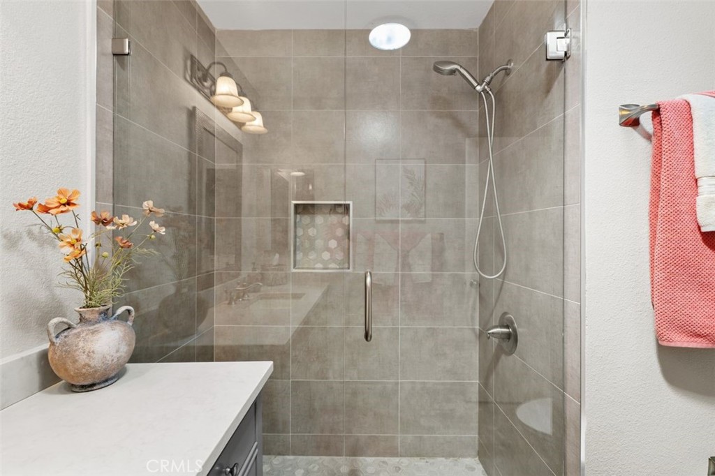 92 La Cerra Property Photo 21