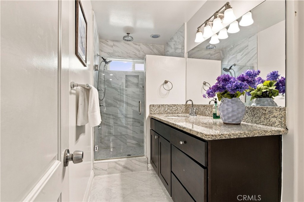 1501 S Santa Anita Property Photo 11
