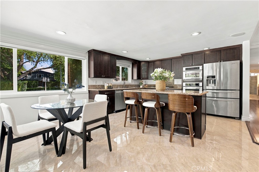 1501 S Santa Anita Property Photo 24