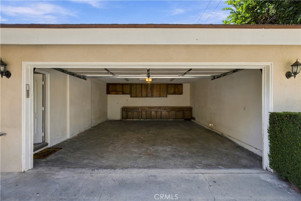 1501 S Santa Anita Property Photo 36