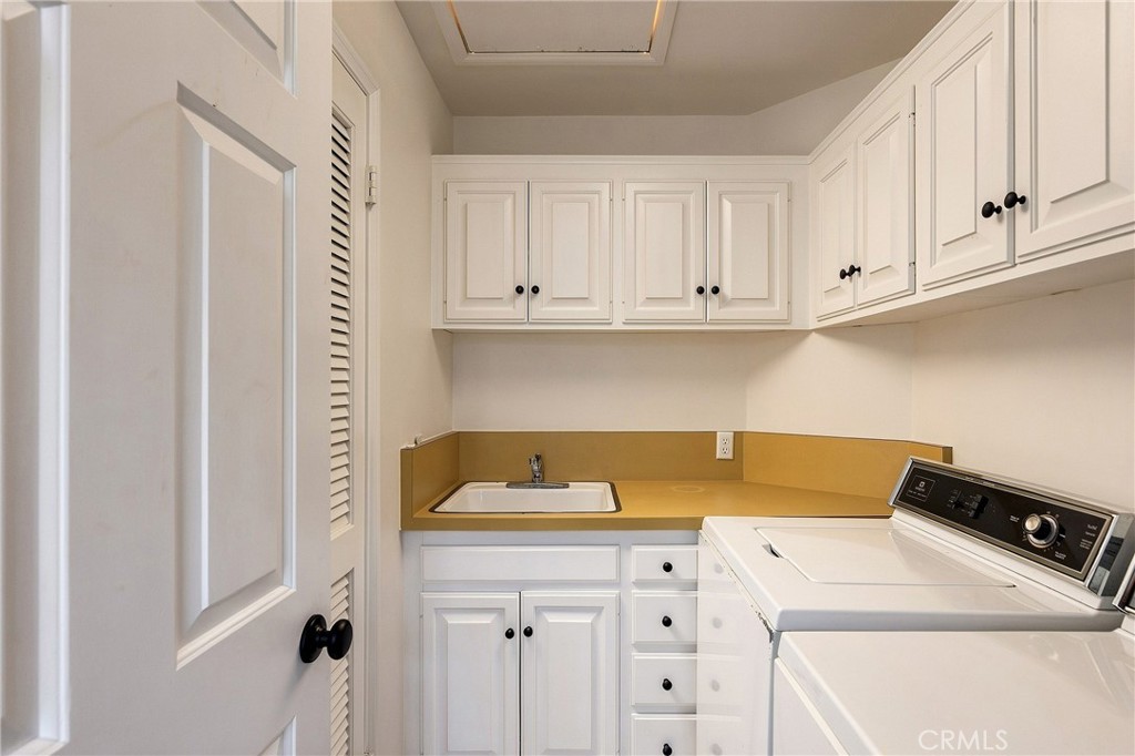1214 E Balboa Boulevard Property Photo 36