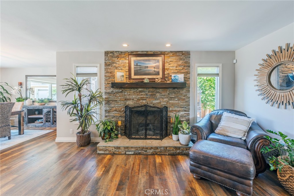5721 Trinette Property Photo 7