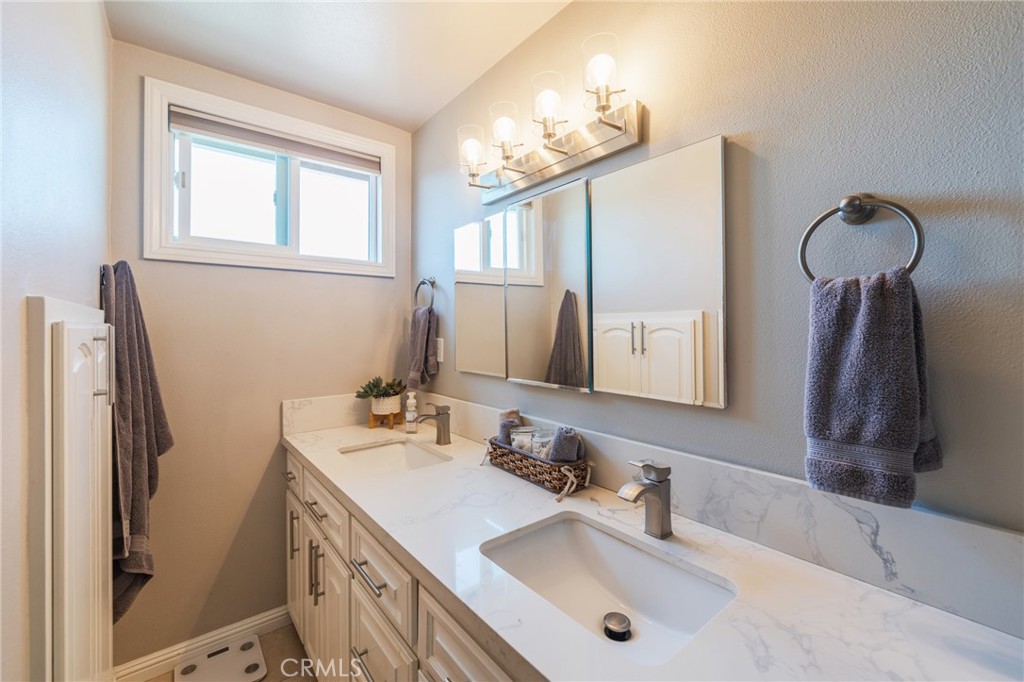 5721 Trinette Property Photo 24