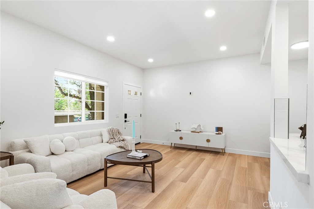55 Via Cresta Property Photo 3