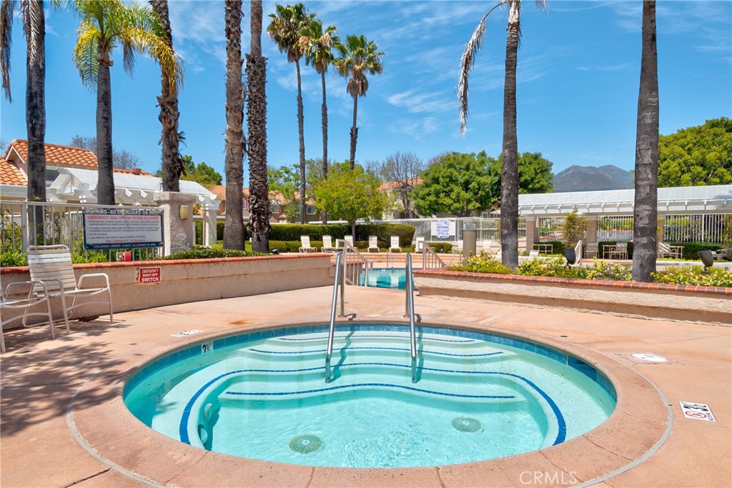 55 Via Cresta Property Photo 16