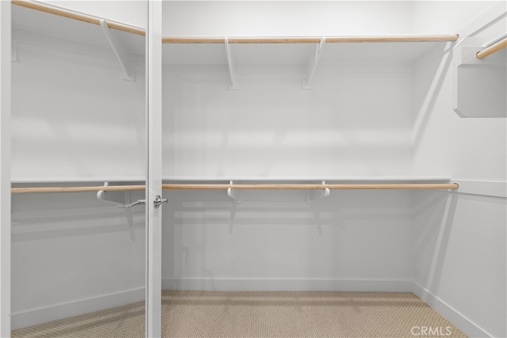 603 S Lyon Property Photo 22