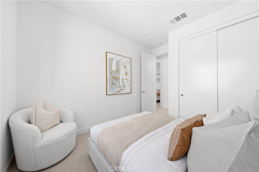 603 S Lyon Property Photo 25