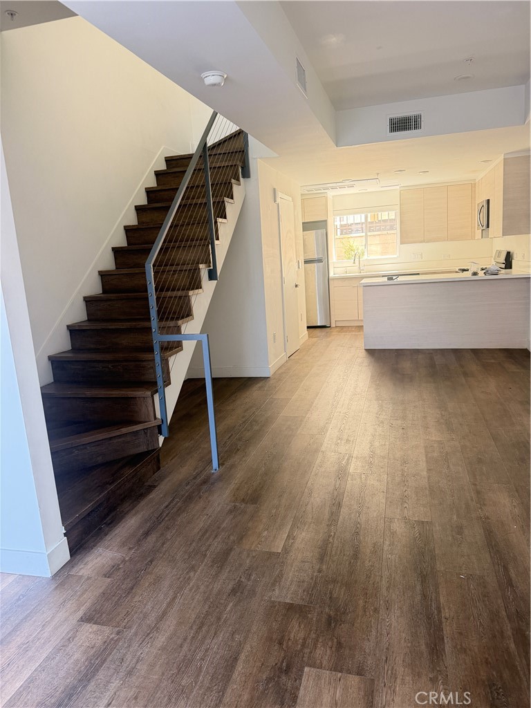 1245 N New Hampshire Ave #3 Property Photo 1