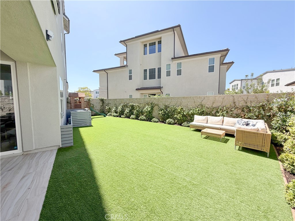 331 Newton Property Photo 12