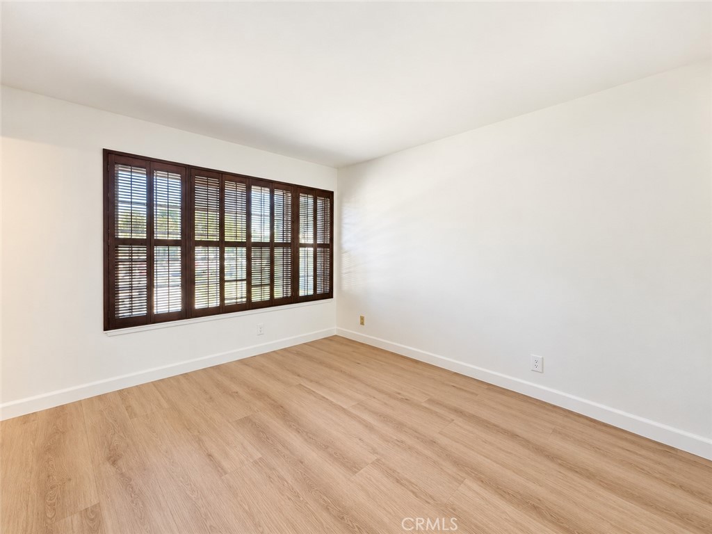 18637 San Antonio Street Property Photo 6